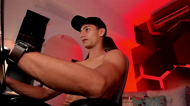 MaxiimoRomano_ Show Webcam