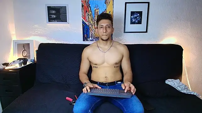 Czat XXX na żywo – SR_EMILIOCUM