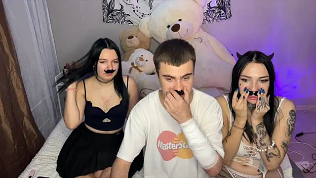 Laura_Key Live XXX-chat