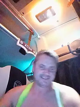 XXX chat uživo modela adas-