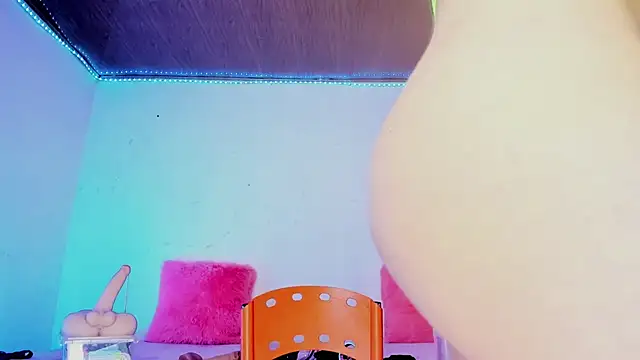karol_stom's Live XXX Chat