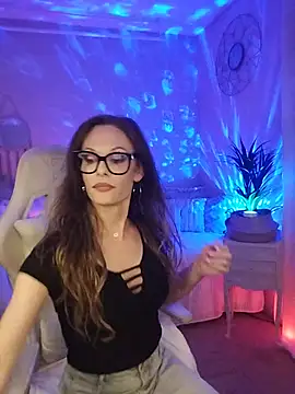 Chatroom XXX en direct de Luna_Kitanna
