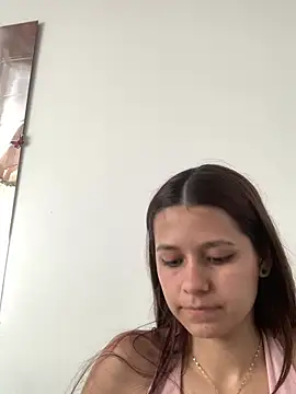 XXX chat uživo modela Vaiolet_H25T