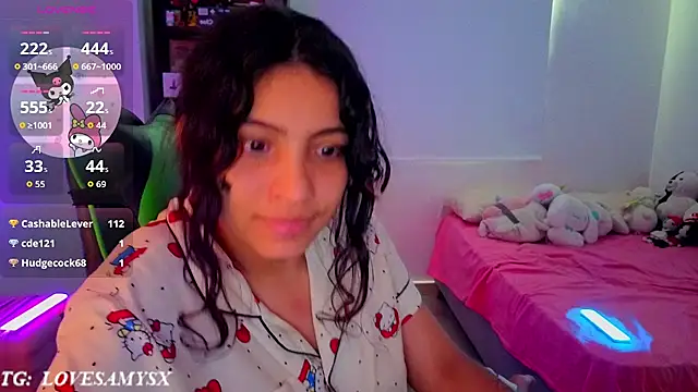 XXX chat uživo modela Lovelyamyy