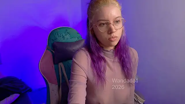 WandaDoll Chat XXX live