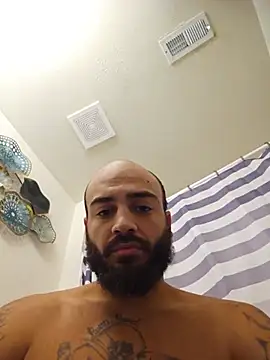Bustinnuts69 Live XXX-chat