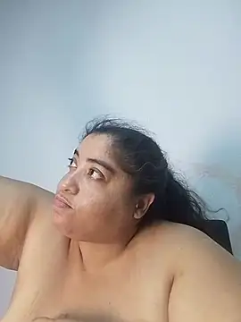 noha_keanu webcam show