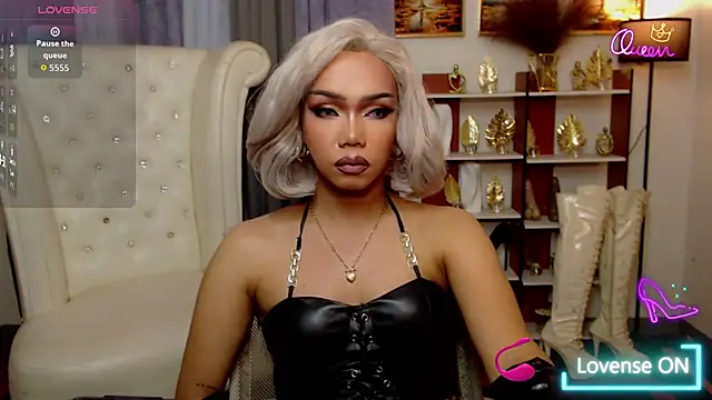 FuckingDollz Шоу с уебкамера