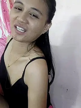 Rayya_4yy's Live XXX Chat