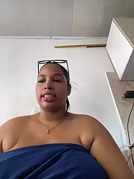 NV-Nikoll's Live XXX Chat