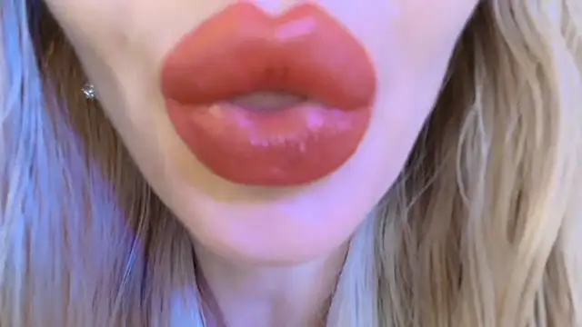 Živý XXX chat Velvet_kissx