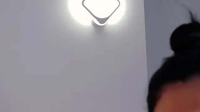AriannaCruise's Live XXX Chat