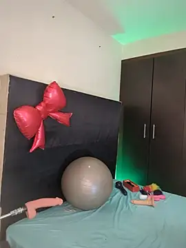 cleopatraa 现场XXX聊天
