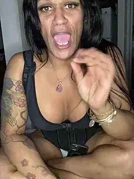 Xzotiq Chat XXX live