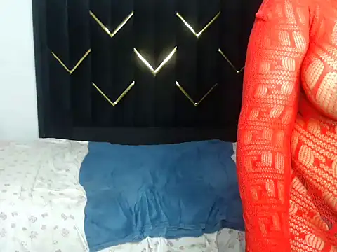 GrippingHoneyBunny Adlı Modelin Web Kamerası Şovu