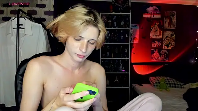 sweet_peach___: απευθείας συνομιλία ΧΧΧ