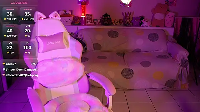 Chatroom XXX en direct de Khitsunii