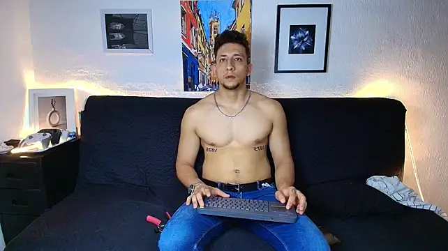 Webkamerová show SR_EMILIOCUM