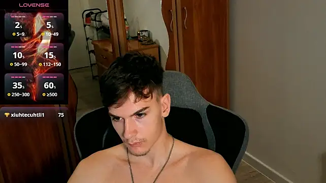 BradyFlint Chat XXX live