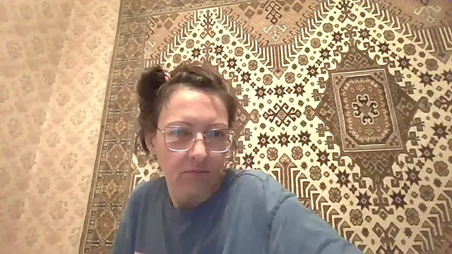 Chat XXX ao vivo de FayInessaKiss