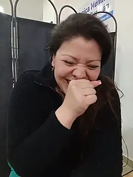 SARA_21- Adlı Modelin Canlı XXX Sohbeti