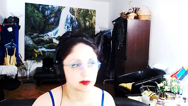 XXX chat uživo modela Imperatriza