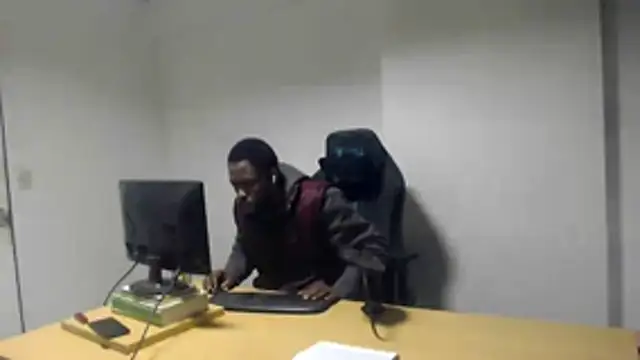 Mastertopdome Pertunjukan Webcam