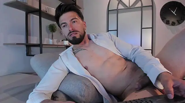 Liam_ashfordn Live XXX chat