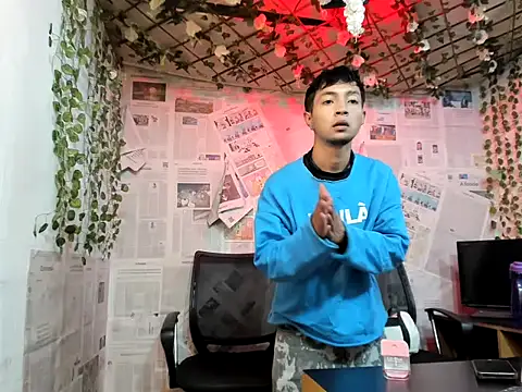 Pertunjukan Kamera Web Brian_77_