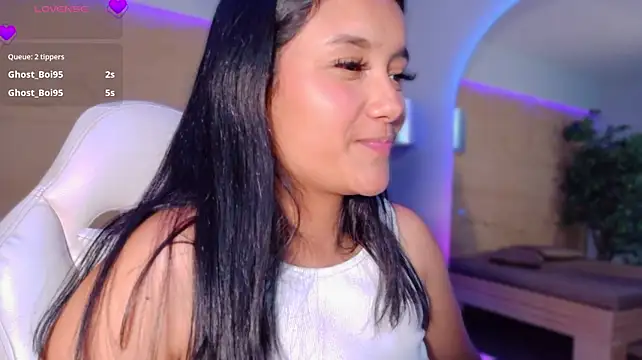 HannahMontgomeryのライブXXXチャット