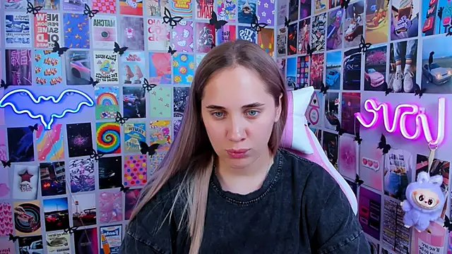 MiaMilas' Live XXX Chat