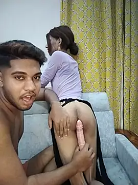 LeonSunny-54 Show Webcam