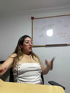 kaylaMinov_ webcam show