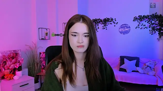 liana_kisses 现场XXX聊天