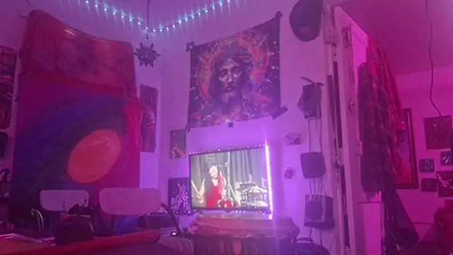 Undercover_Pornstar Show in webcam