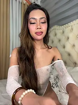 Innocent_yanixx69 webcam show