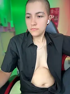 Chatroom XXX en direct de nicocoox