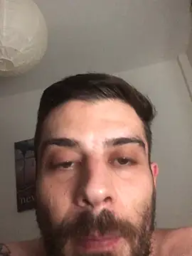 victor9333 Live XXX-Chat