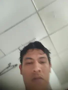 Živý XXX chat Leenidas