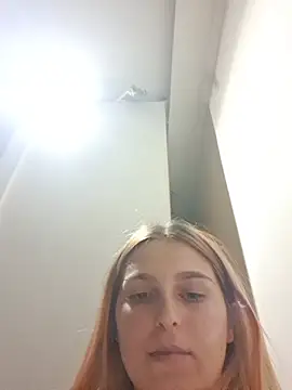Chat +18 de mihaela189 ao vivo