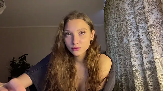 CaraMalpica's Webcam Show