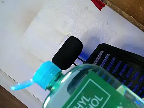 selffucker_dollmaker69 网络视讯表演