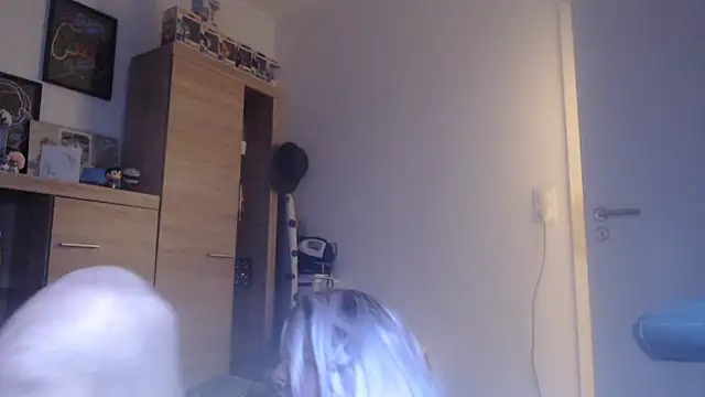 Show webcam de SissyEllaSlut23