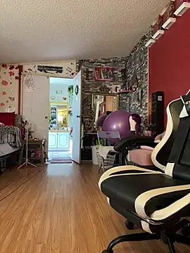 TranSexualJade95 即時 XXX 聊天