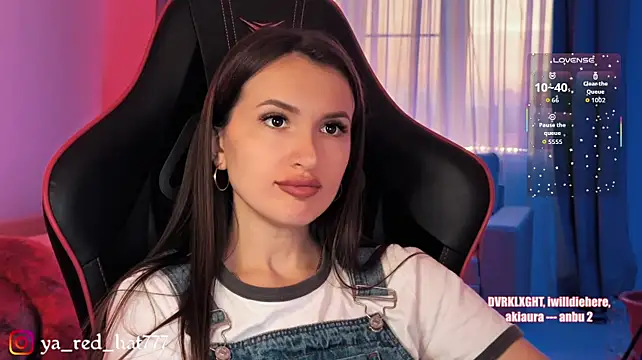 Czat XXX na żywo – -RED_HAT-