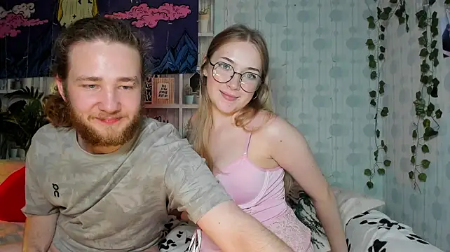 swiity_room_ élő XXX-chatje