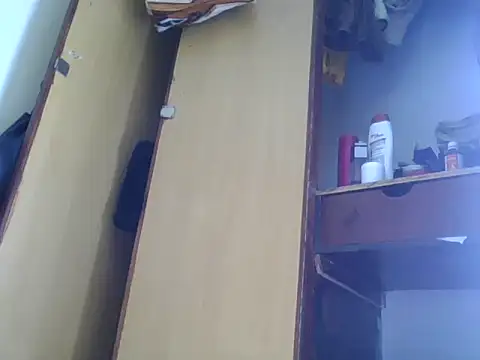 Hornysmoker20 Live XXX-chat