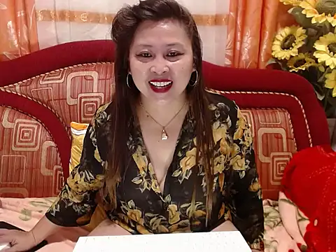 UrSweetClassyPinay's Live XXX Chat