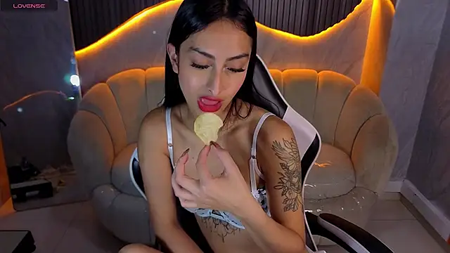 Tifany_Tx's Live XXX Chat