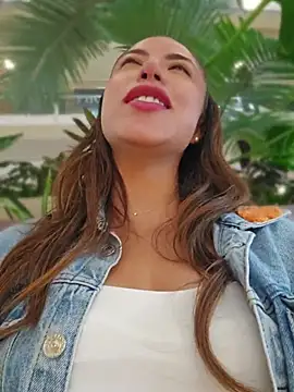 Pokazy przed kamerką – Karen_San_Miguel